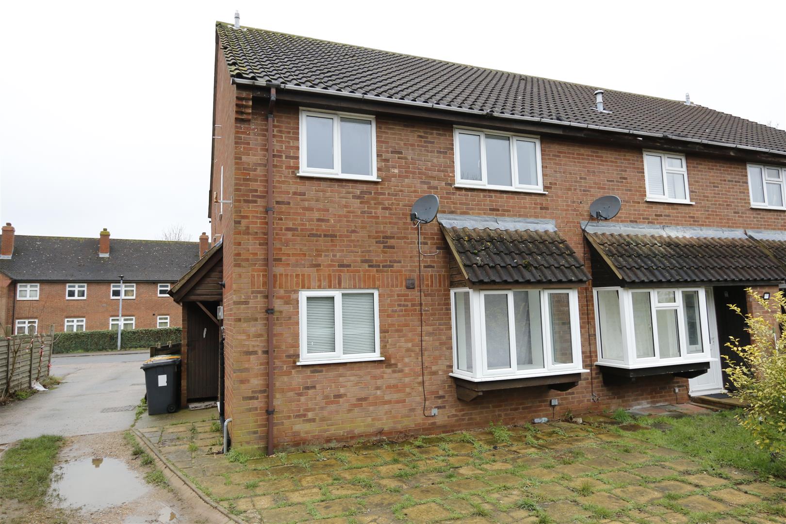 Mitchell Court Shortstown